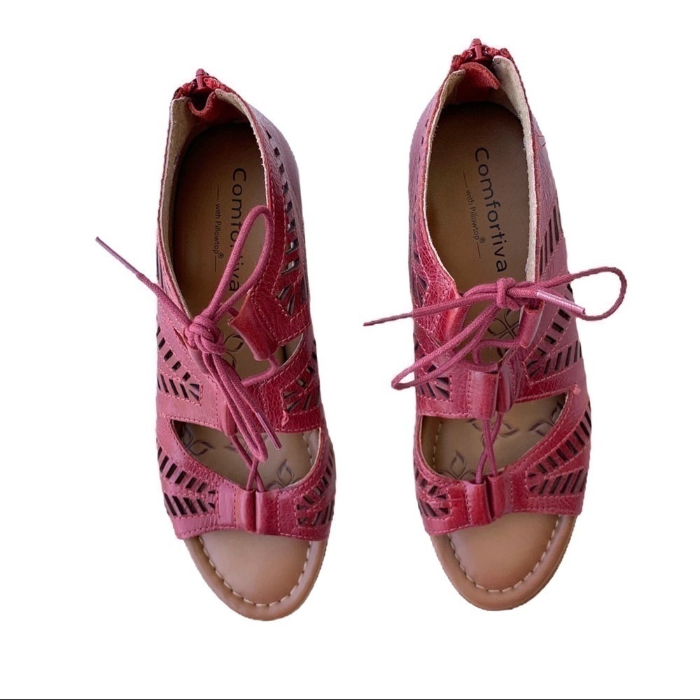 Comfortiva Riley Open Toe Red Leather Laser Cutout Detailed Boho Sandals Size 6 - Picture 4 of 16